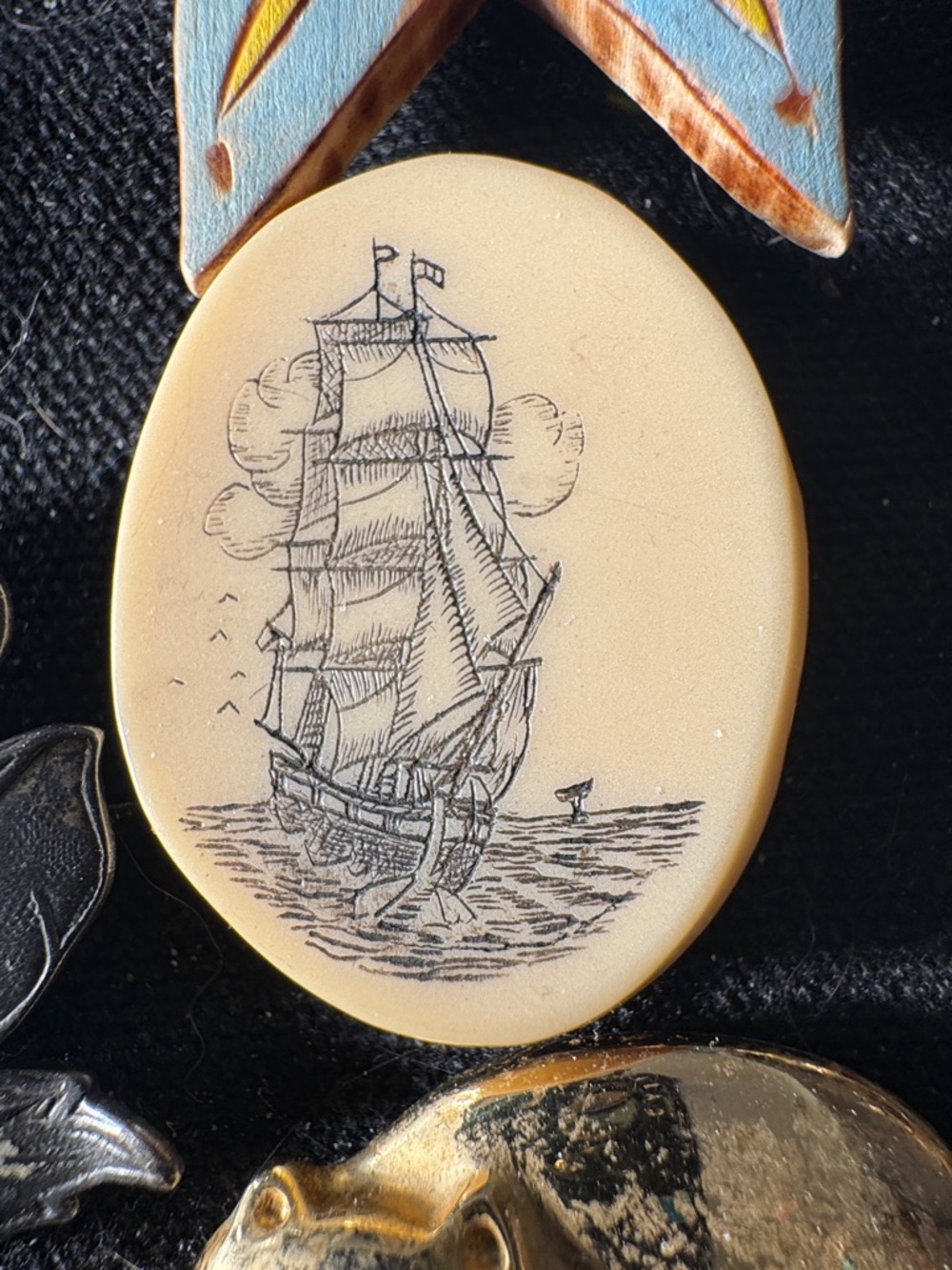 Hand-Drawn Ship Oval  broach - Cream Nautical